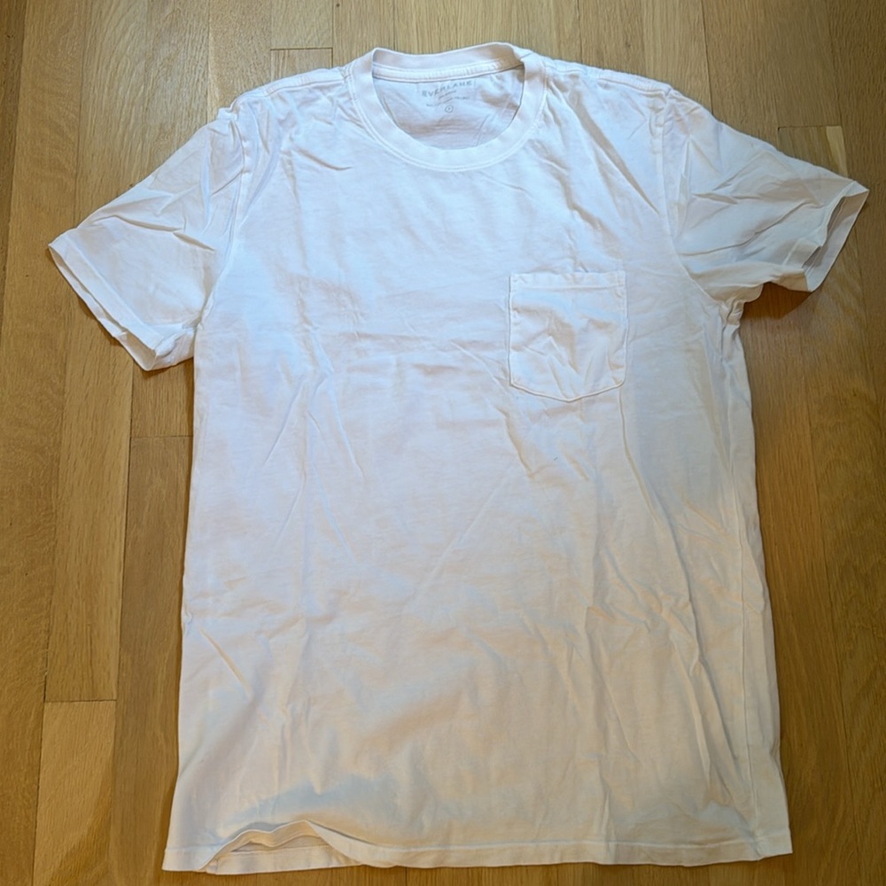 Everlane white pocket t-shirt